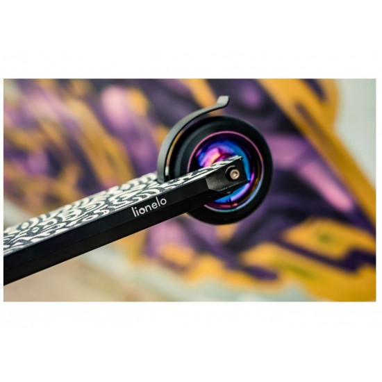 Lionelo Whizz Παιδικό Πατίνι Neo Black Carbon Multicolor