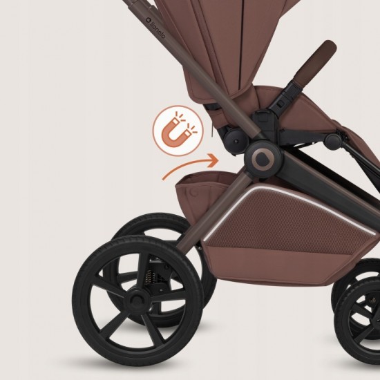 Lionelo Freya Καρότσι Βρεφικό 3 σε 1 έως 22kg με αναδιπλούμενο Πορτ-Μπεμπέ Brown Chocolate